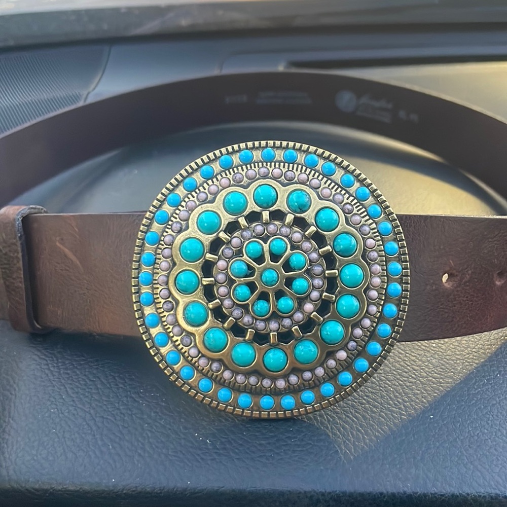 Landes leather belt size XL Made in Canada